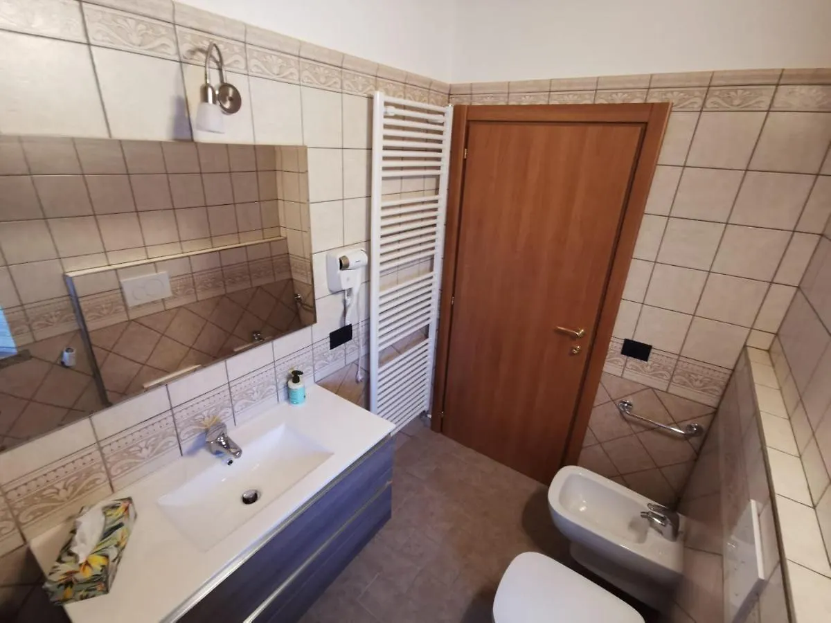 La Casina Di Ely Apartment Sant'Andrea in Casale Italy